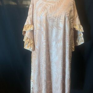 Umgee Beige Leaf Pattern Long Sleeve Dress